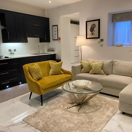 伦敦Elegant 2 Bed Flat In Chiswick公寓 外观 照片