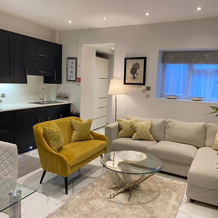 伦敦Elegant 2 Bed Flat In Chiswick公寓 外观 照片