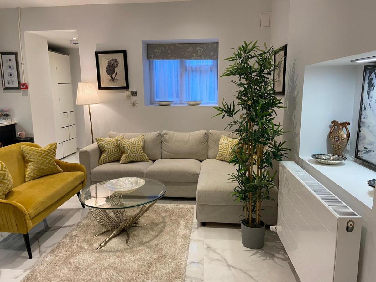 伦敦Elegant 2 Bed Flat In Chiswick公寓 外观 照片